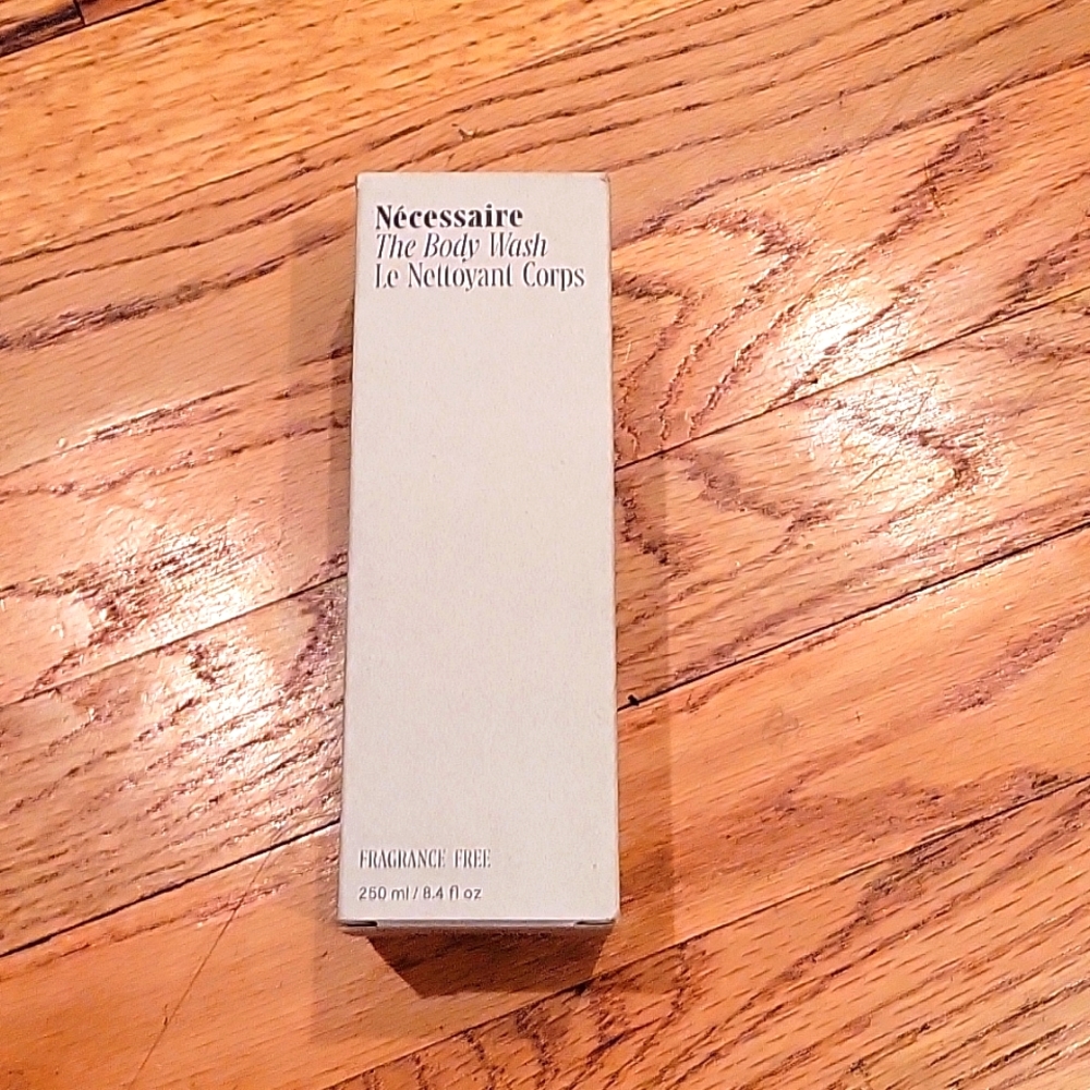 Necessaire body wash